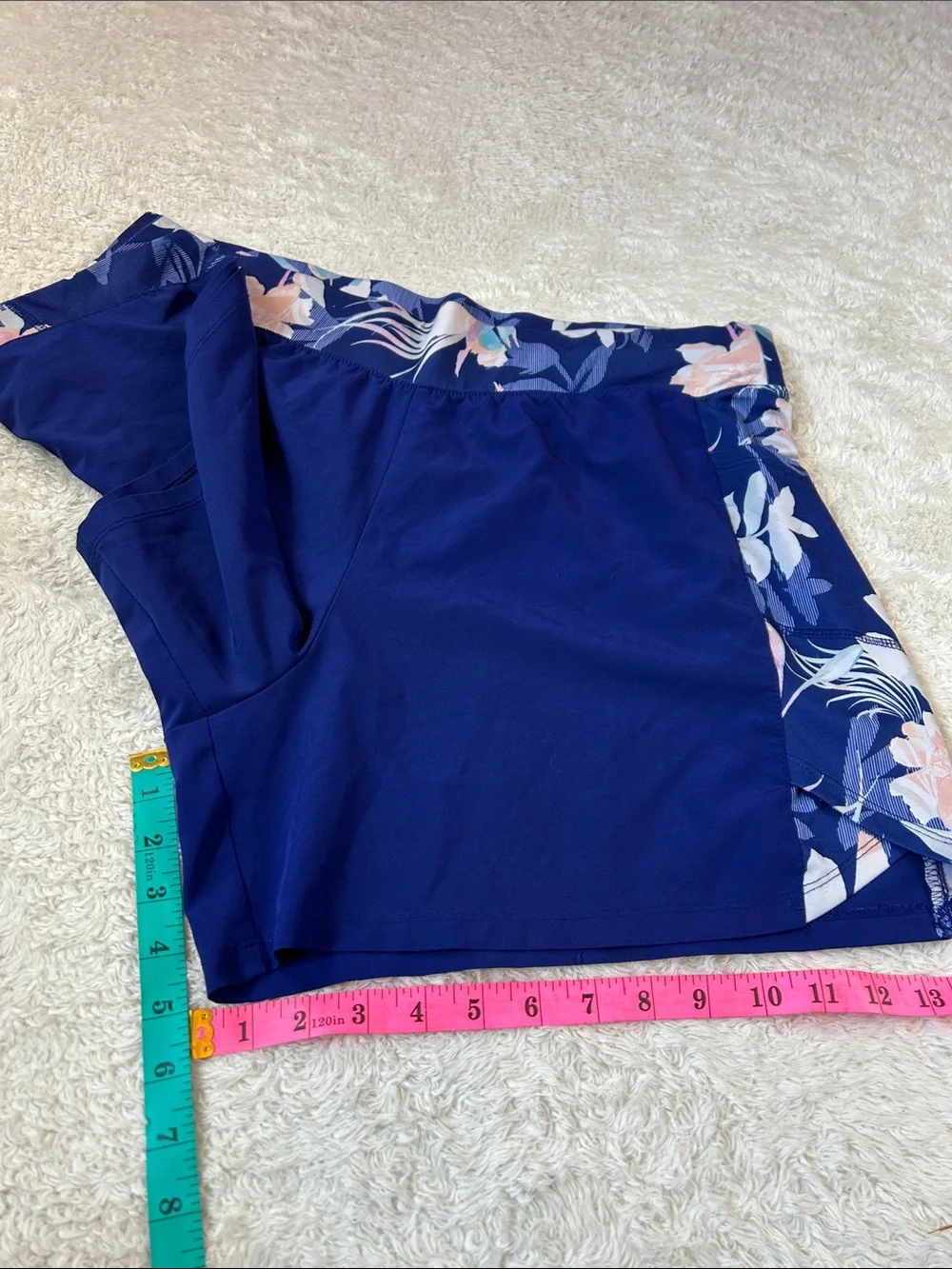 Tek Gear blue and floral athletic  shorts XL‎